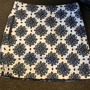 Vineyard Vines Skort Size 2